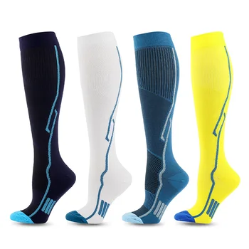 Yeni Açık Bisiklet varis çorabı Erkekler Futbol Paten Spor varis çorabı Koşu Spor yüksek çorap Varisli Damarlar